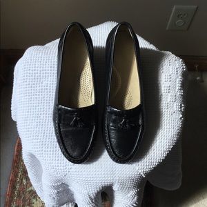 SAS Softie Black 10 N flats